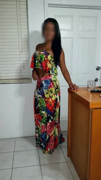 Alba, 36 años