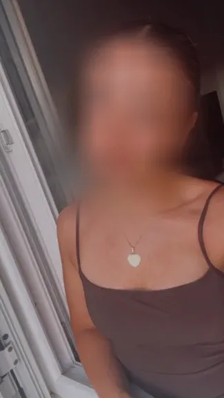Khadija, 25 años