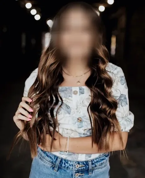 Zaira, 20 años